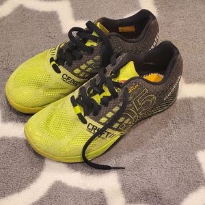 Womens Reebok sz 7.5  crossfit cf0021 CRF5 shoes